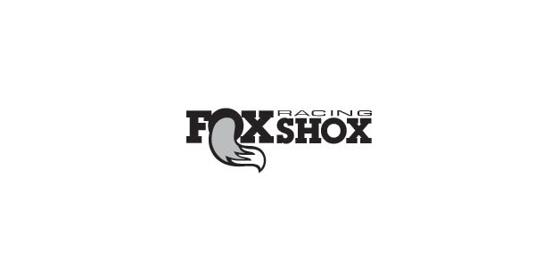 FOX shox 在O字母做(zuò)了(le)一(yī)條狐狸尾巴的(de)LOGO設計(jì)創意